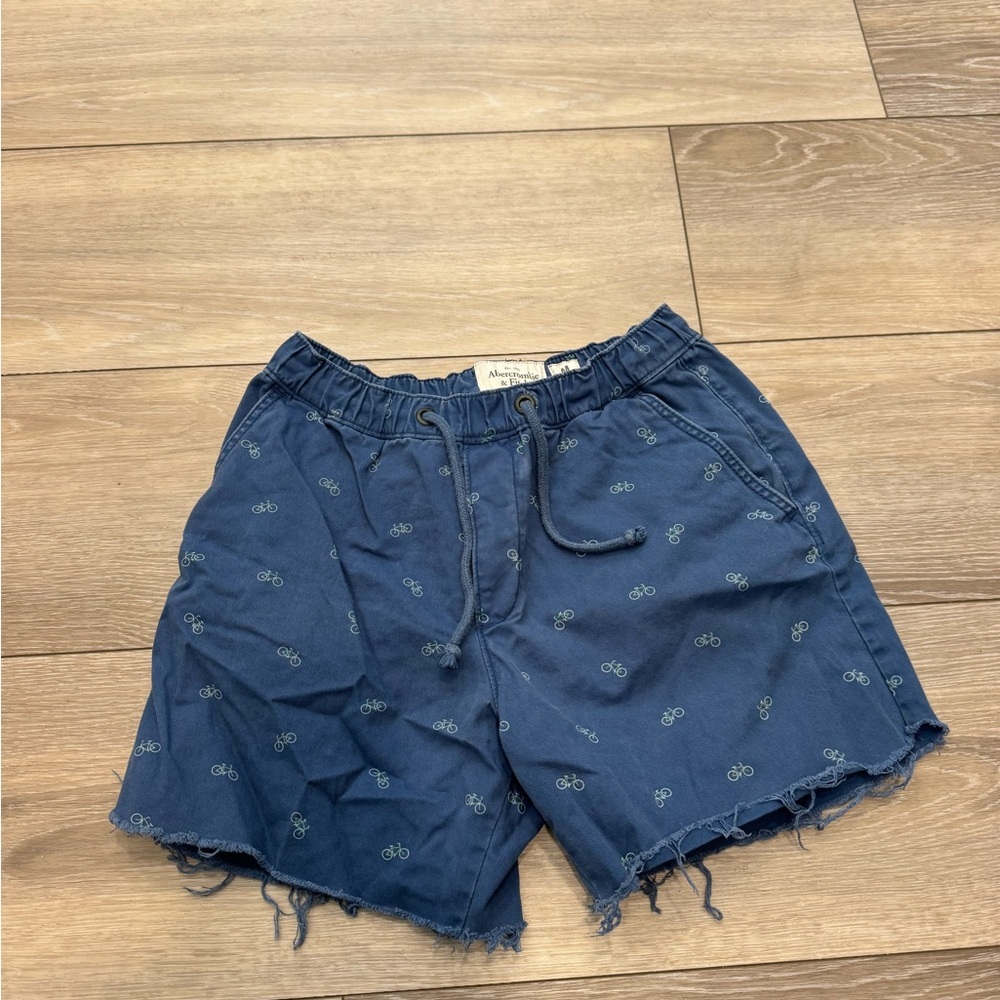 Abercrombie and Fitch  Blue relaxed fit Bicycle Cotton shorts Size M
